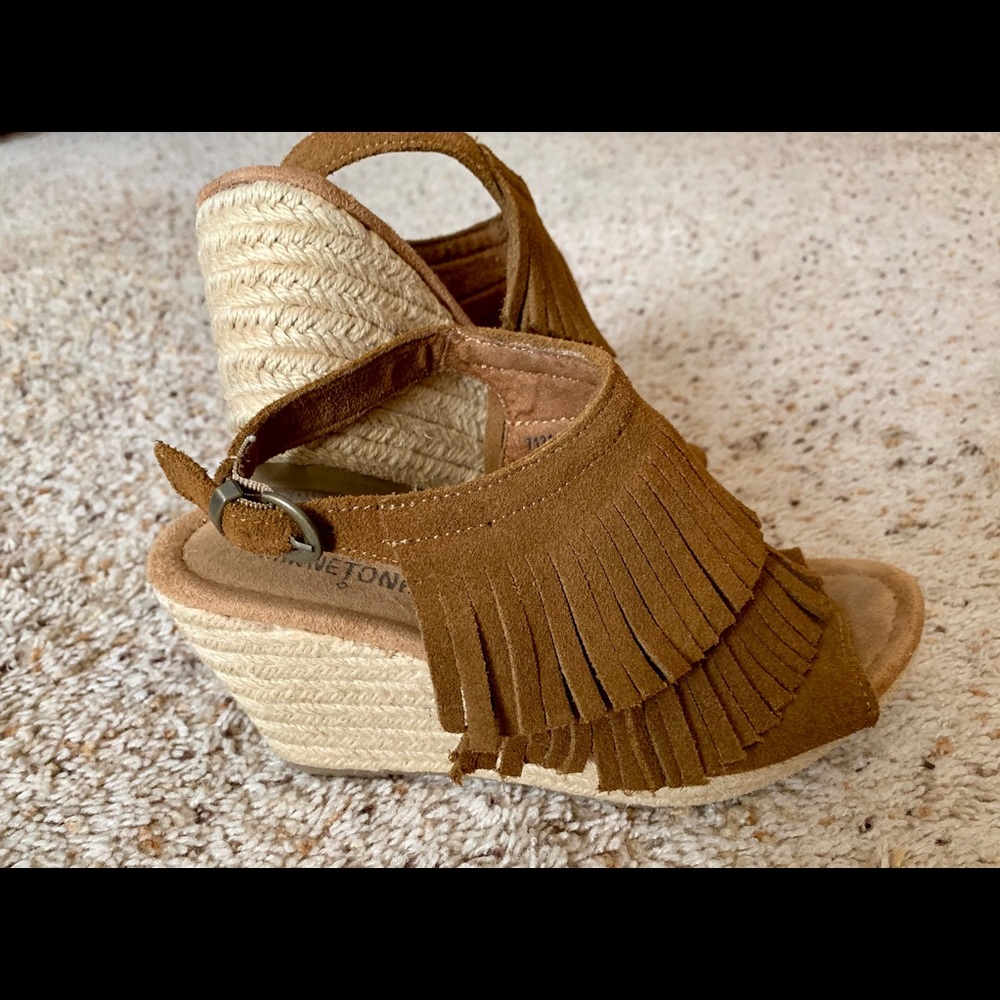 Minnetonka wedges